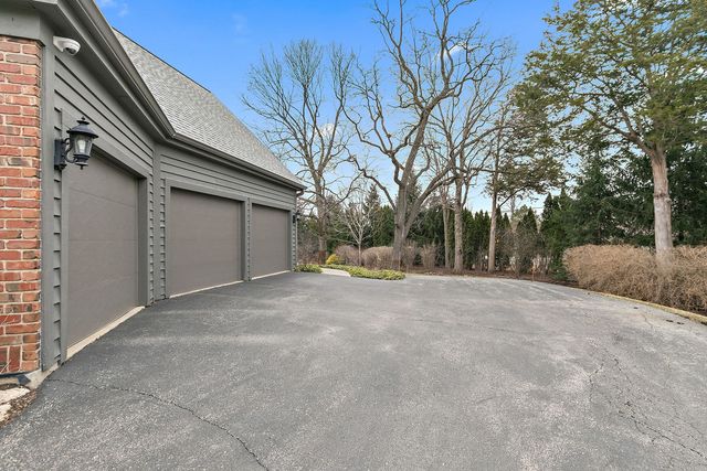 28360 Heritage Oak Road, Barrington, IL 60010