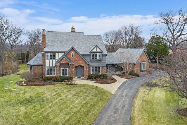 28360 Heritage Oak Road, Barrington, IL 60010