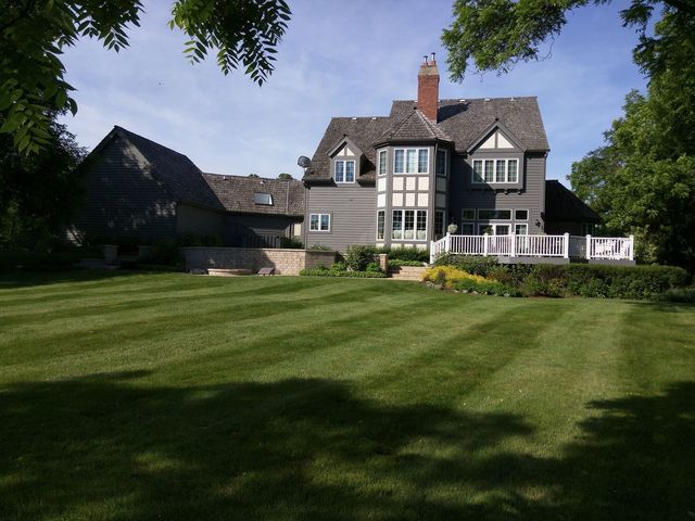 28360 Heritage Oak Road, Barrington, IL 60010