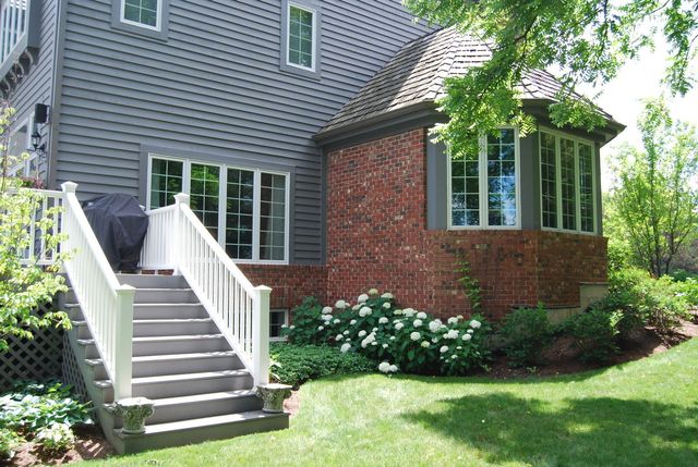 28360 Heritage Oak Road, Barrington, IL 60010