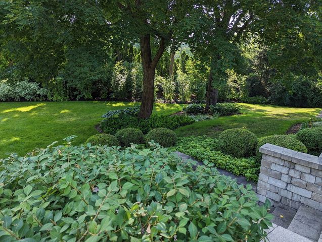 28360 Heritage Oak Road, Barrington, IL 60010