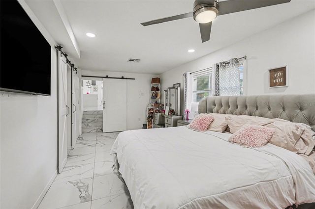 3101 S KINGS AVENUE, Brandon, FL 33511