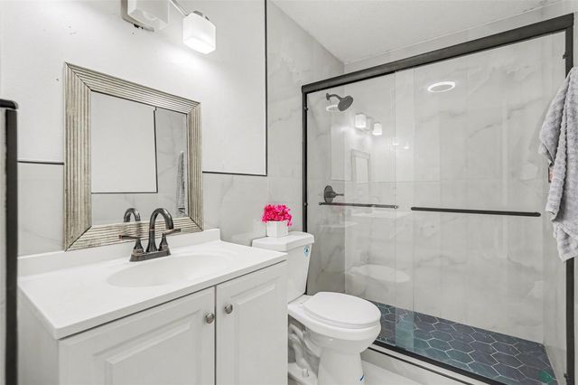 3101 S KINGS AVENUE, Brandon, FL 33511