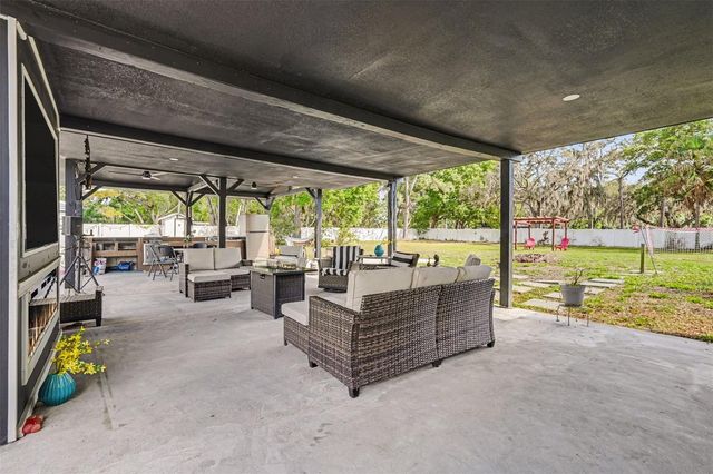 3101 S KINGS AVENUE, Brandon, FL 33511