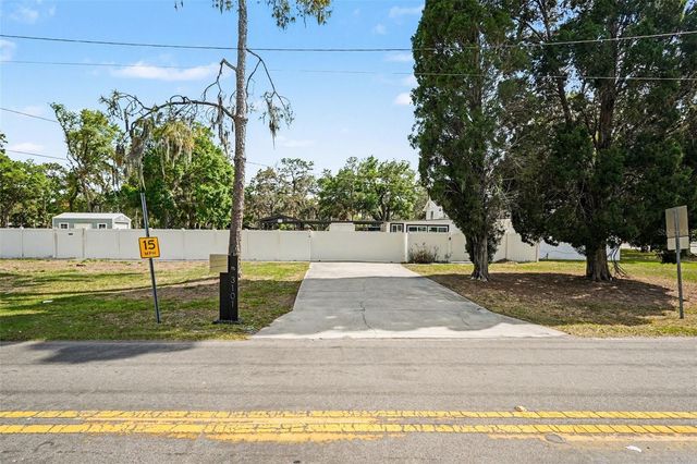 3101 S KINGS AVENUE, Brandon, FL 33511