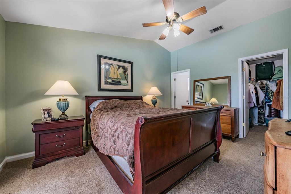Image 25 of property listing at 1610 SANDERLING COURT, Brandon, FL 33511