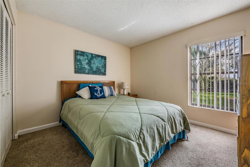 Image 27 of property listing at 1610 SANDERLING COURT, Brandon, FL 33511