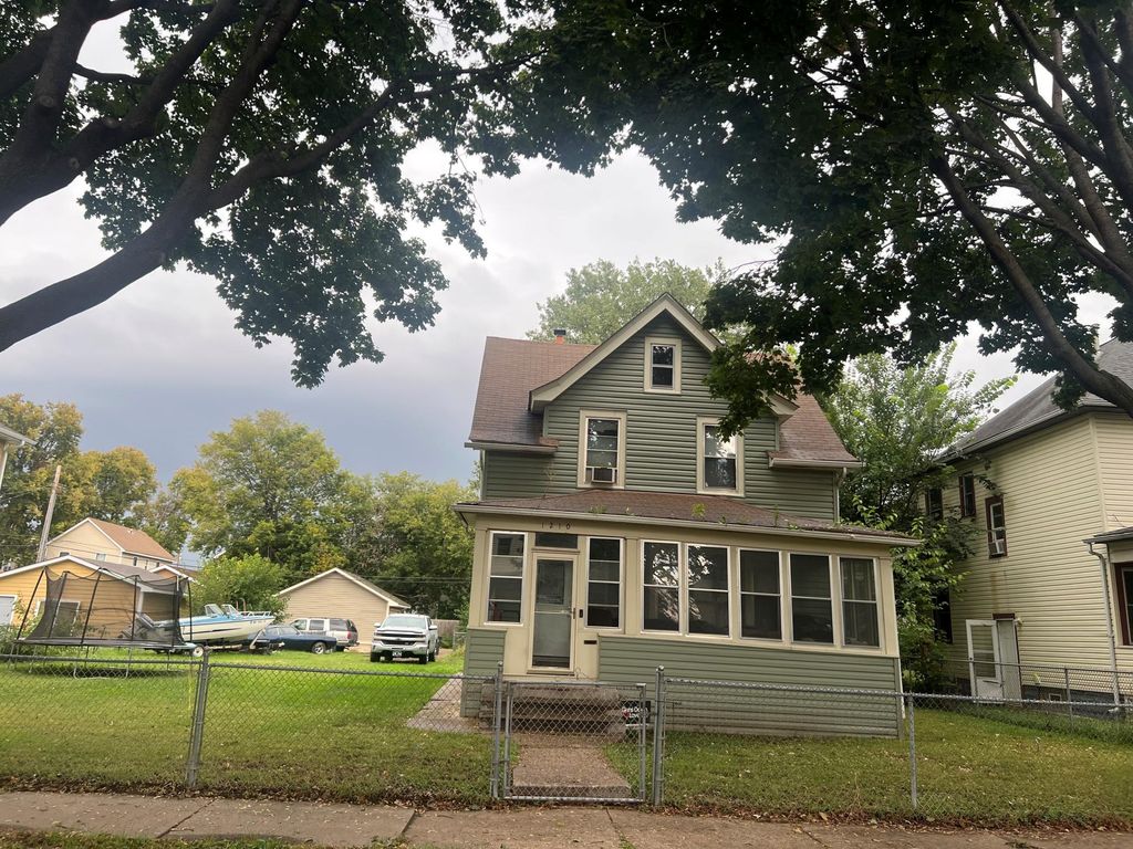 1210 James Avenue N, Minneapolis, MN 55411