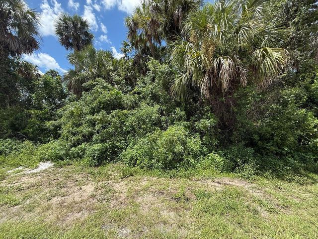 16459 Bauers Avenue, Port Charlotte, FL 33954