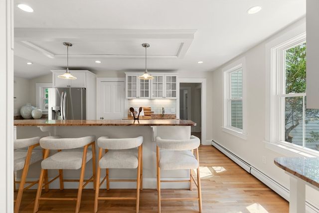 109 Grove St, Lexington, MA 02420