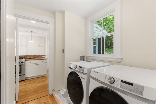 109 Grove St, Lexington, MA 02420