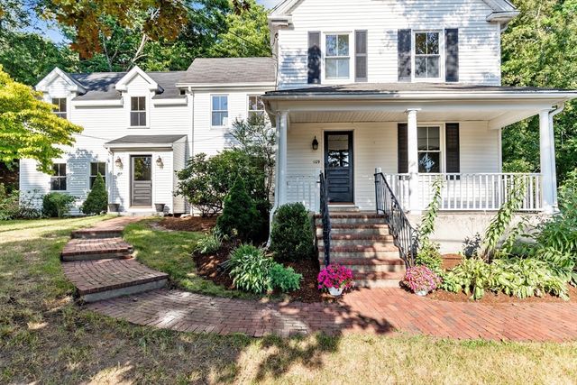 109 Grove St, Lexington, MA 02420