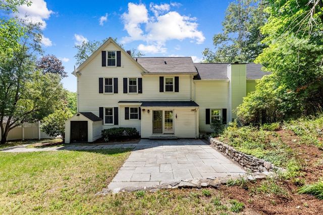 109 Grove St, Lexington, MA 02420