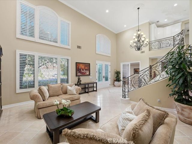 5823 Reefton Court, Calabasas, CA 91302