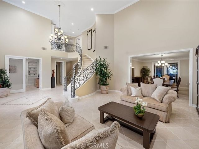 5823 Reefton Court, Calabasas, CA 91302
