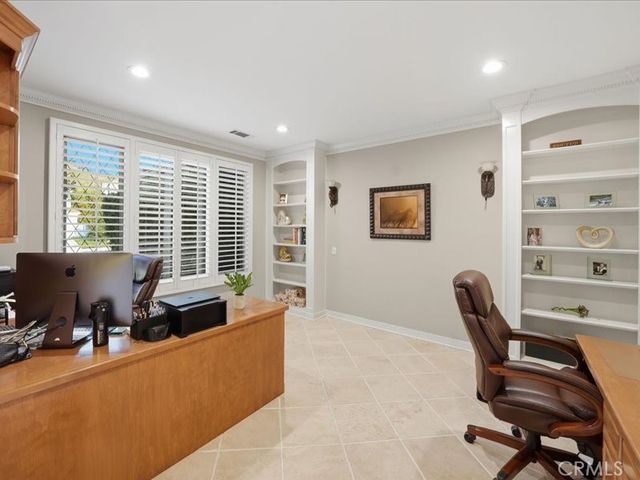 5823 Reefton Court, Calabasas, CA 91302