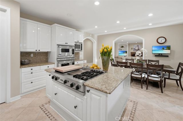 5823 Reefton Court, Calabasas, CA 91302