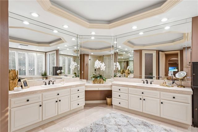 5823 Reefton Court, Calabasas, CA 91302