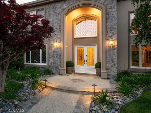 5823 Reefton Court, Calabasas, CA 91302