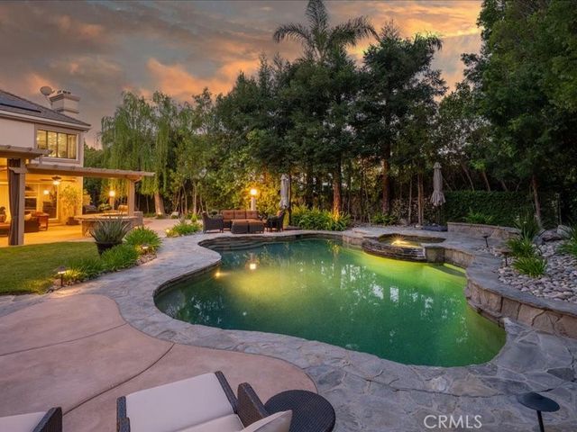 5823 Reefton Court, Calabasas, CA 91302