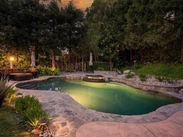 5823 Reefton Court, Calabasas, CA 91302