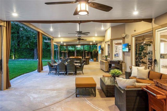 5823 Reefton Court, Calabasas, CA 91302