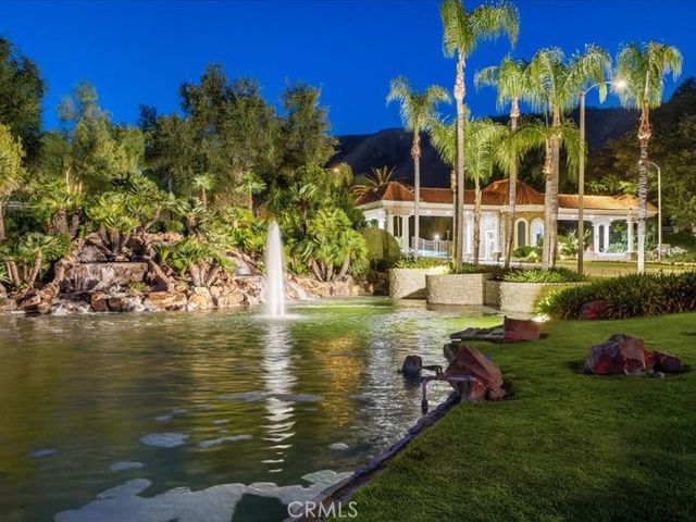 5823 Reefton Court, Calabasas, CA 91302