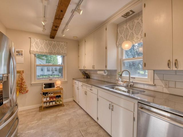 5801 12th Avenue S, Minneapolis, MN 55417
