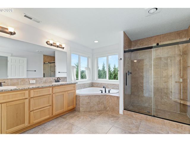 24706 Ne 117TH Ct, Battle Ground, WA 98604