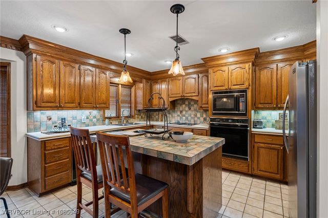 901 S 68Th Lane, Fort Smith, AR 72903