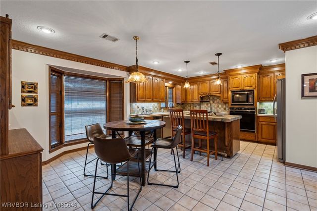 901 S 68Th Lane, Fort Smith, AR 72903