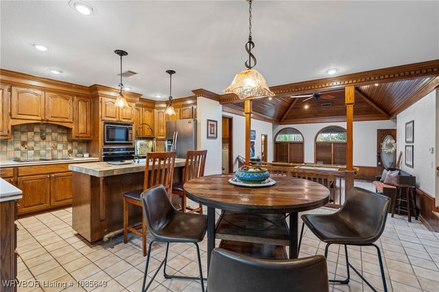 901 S 68Th Lane, Fort Smith, AR 72903