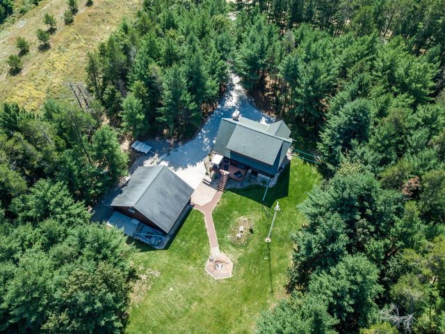 W5954 N Lake Drive, New Lisbon, WI 53950