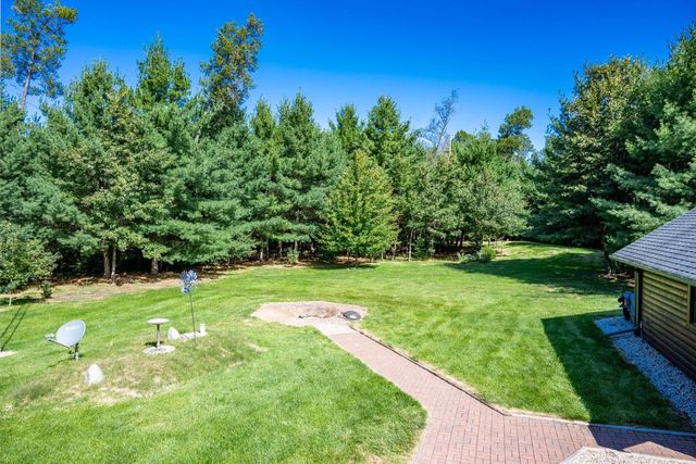 W5954 N Lake Drive, New Lisbon, WI 53950