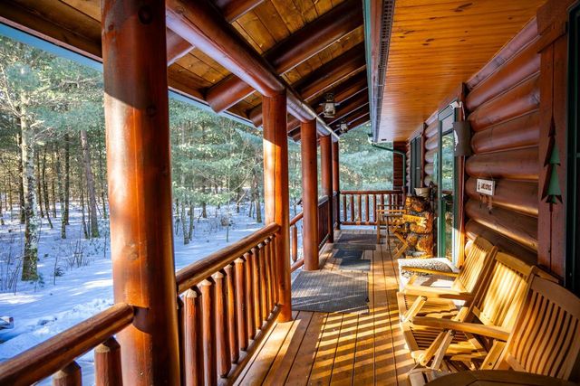 W5954 N Lake Drive, New Lisbon, WI 53950