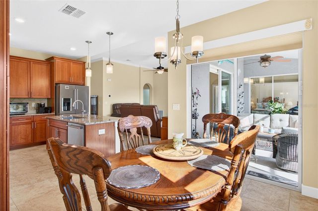 3863 BEDFORD AVENUE, Winter Haven, FL 33884