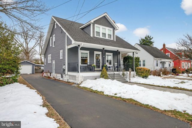 320 GLENWOOD AVE, Burlington, NJ 08016