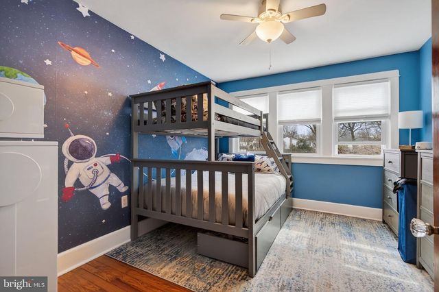 320 GLENWOOD AVE, Burlington, NJ 08016