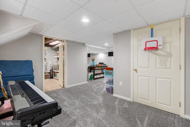 320 GLENWOOD AVE, Burlington, NJ 08016