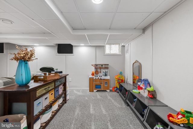 320 GLENWOOD AVE, Burlington, NJ 08016