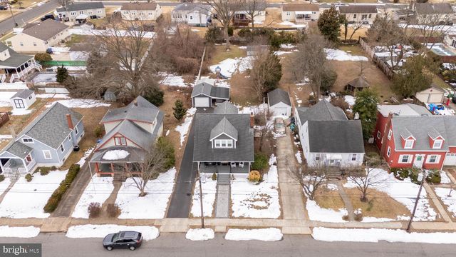 320 GLENWOOD AVE, Burlington, NJ 08016