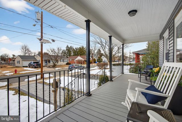 320 GLENWOOD AVE, Burlington, NJ 08016