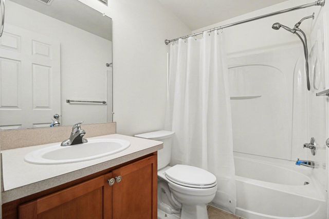 242 N Wixom Road, Wixom, MI 48393