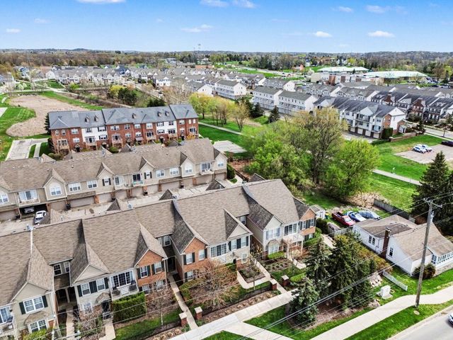 242 N Wixom Road, Wixom, MI 48393