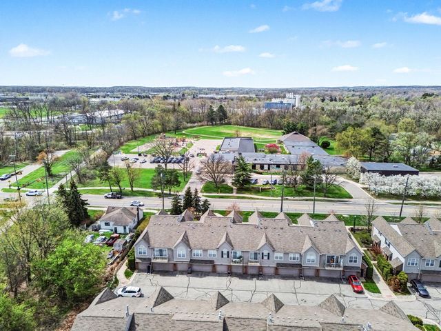 242 N Wixom Road, Wixom, MI 48393