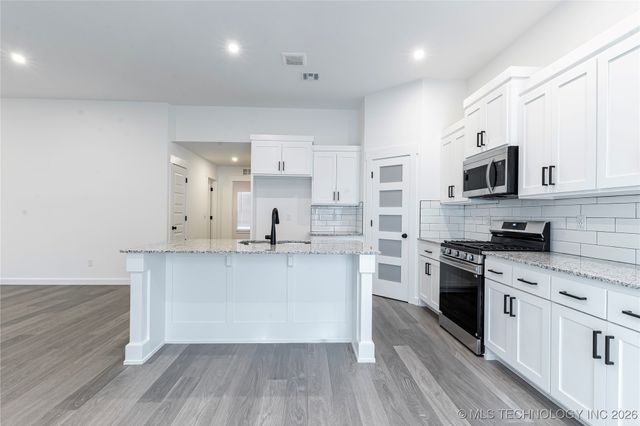 115 S 26th Street, Collinsville, OK 74021