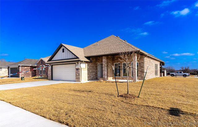 115 S 26th Street, Collinsville, OK 74021