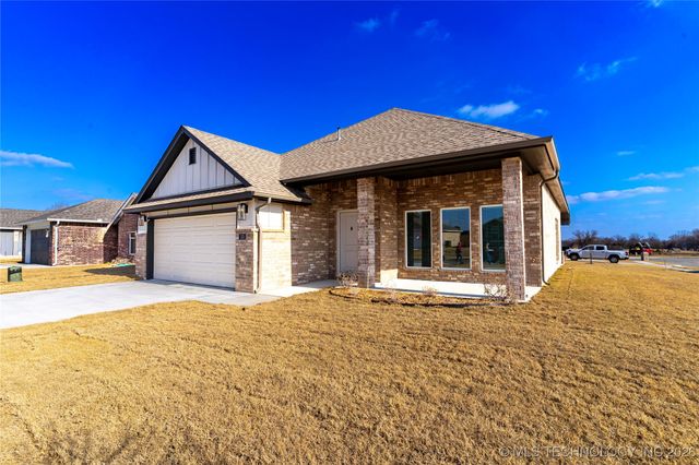 115 S 26th Street, Collinsville, OK 74021