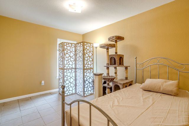 620 Horn Street, Crowley, TX 76036