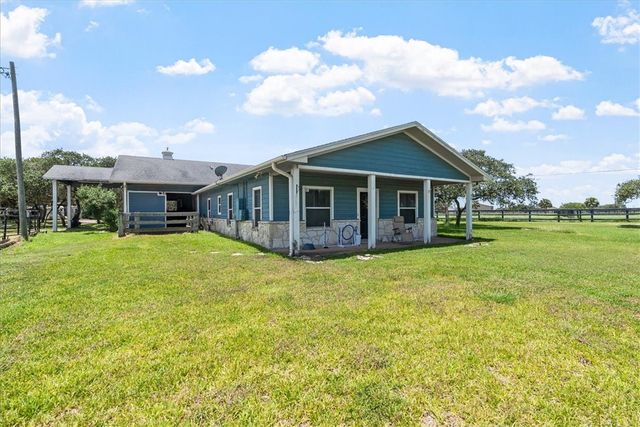 1433 Glenoak Dr, Corpus Christi, TX 78418